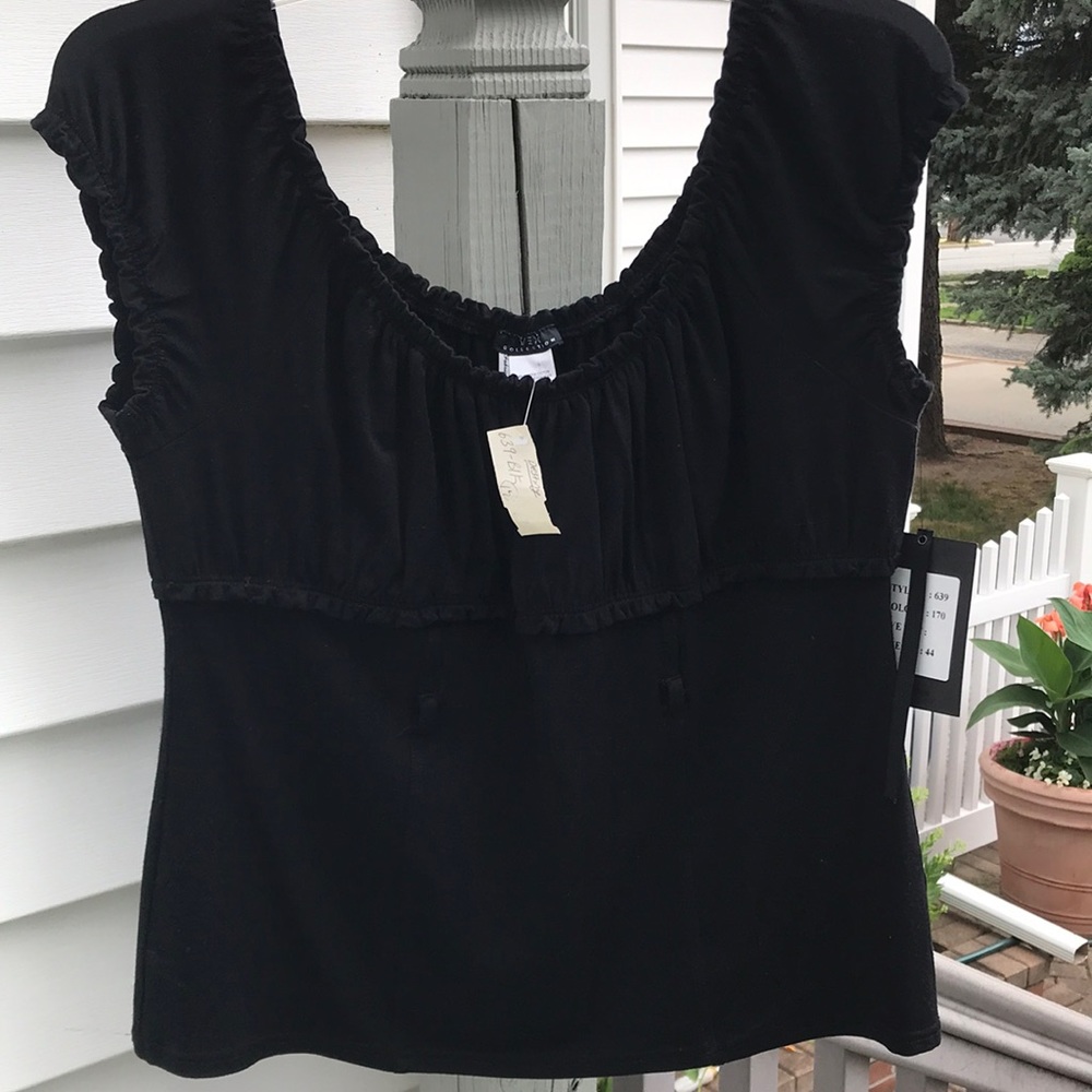 VEX COLLECTION Black Top NWT